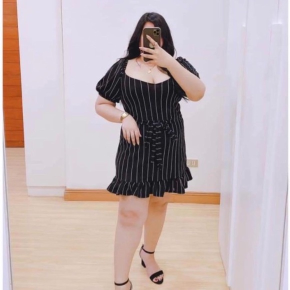 Karina Dress - Picture 6 of 6